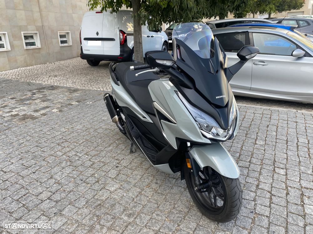 Honda Forza 350 - 10