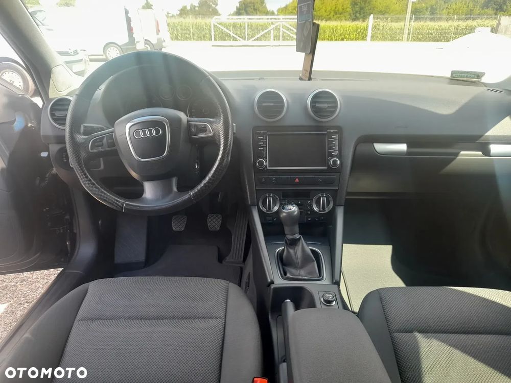 Audi A3 2.0 TDI DPF Ambition - 11