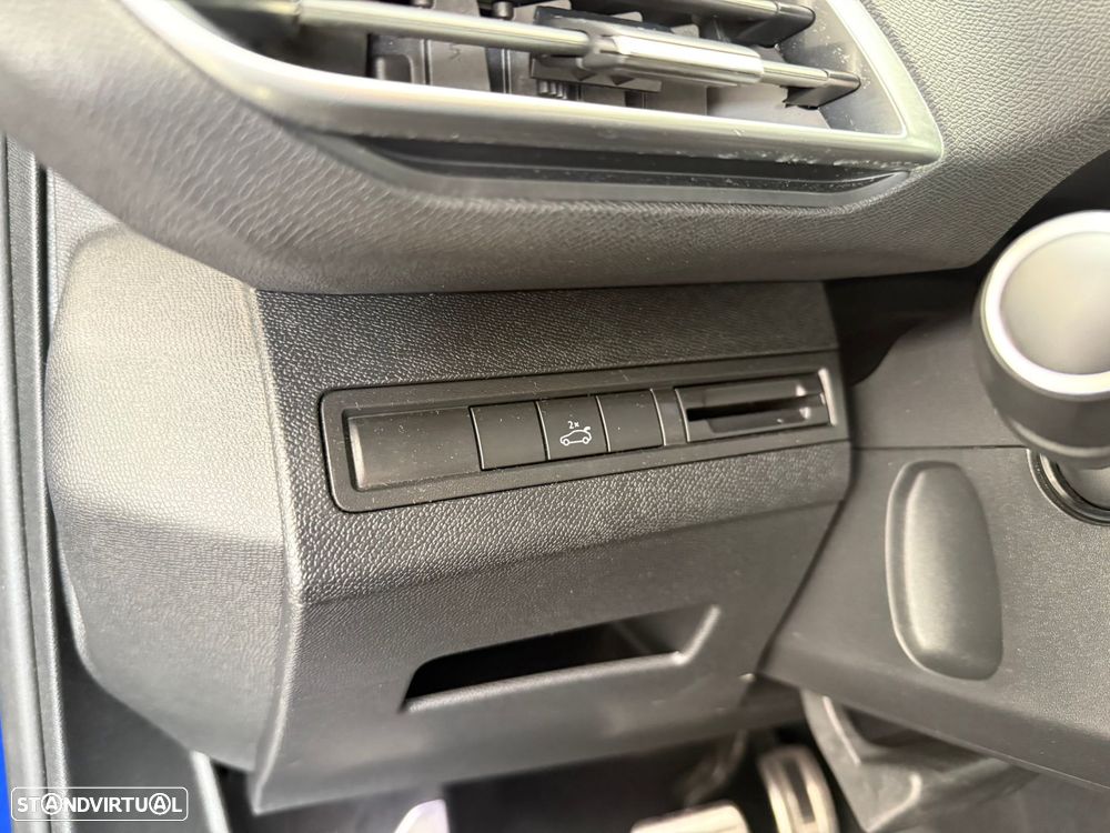 Peugeot 3008 1.5 BlueHDi GT Line EAT8 - 23