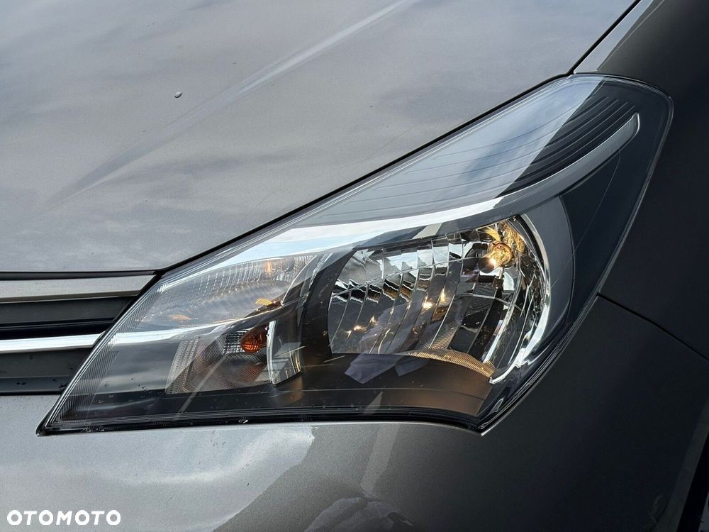 Toyota Yaris 1.33 Premium EU6 - 15