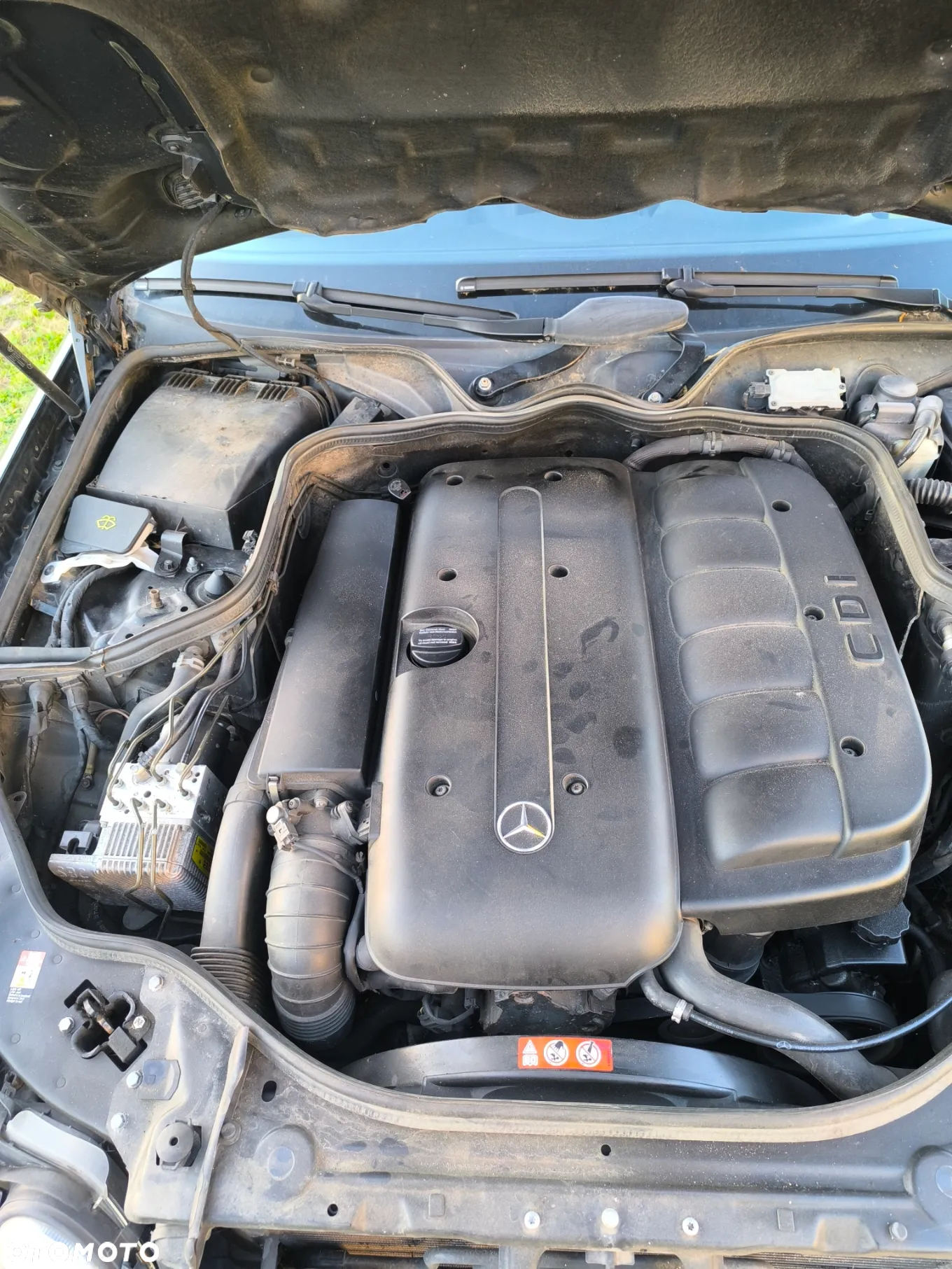 Mercedes-Benz Klasa E 320 CDI T Avantgarde - 12