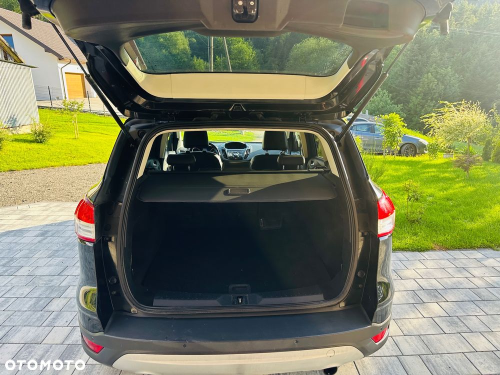 Ford Kuga 2.0 TDCi 4x4 Titanium - 23