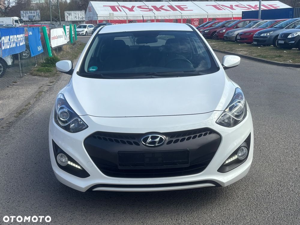 Hyundai i30 1.4 Classic + - 6