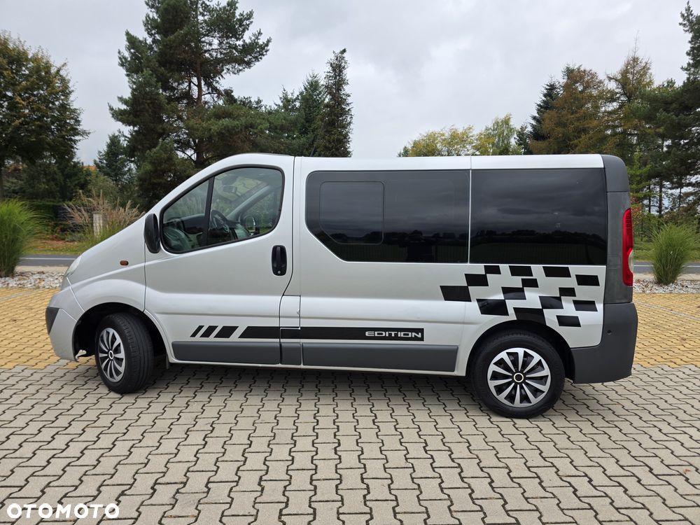 Opel Vivaro - 7