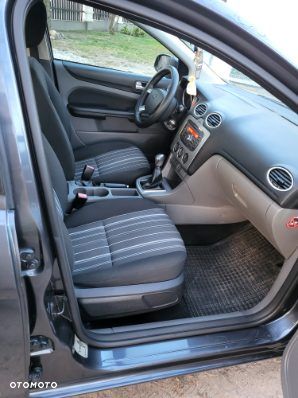 Ford Focus - 34