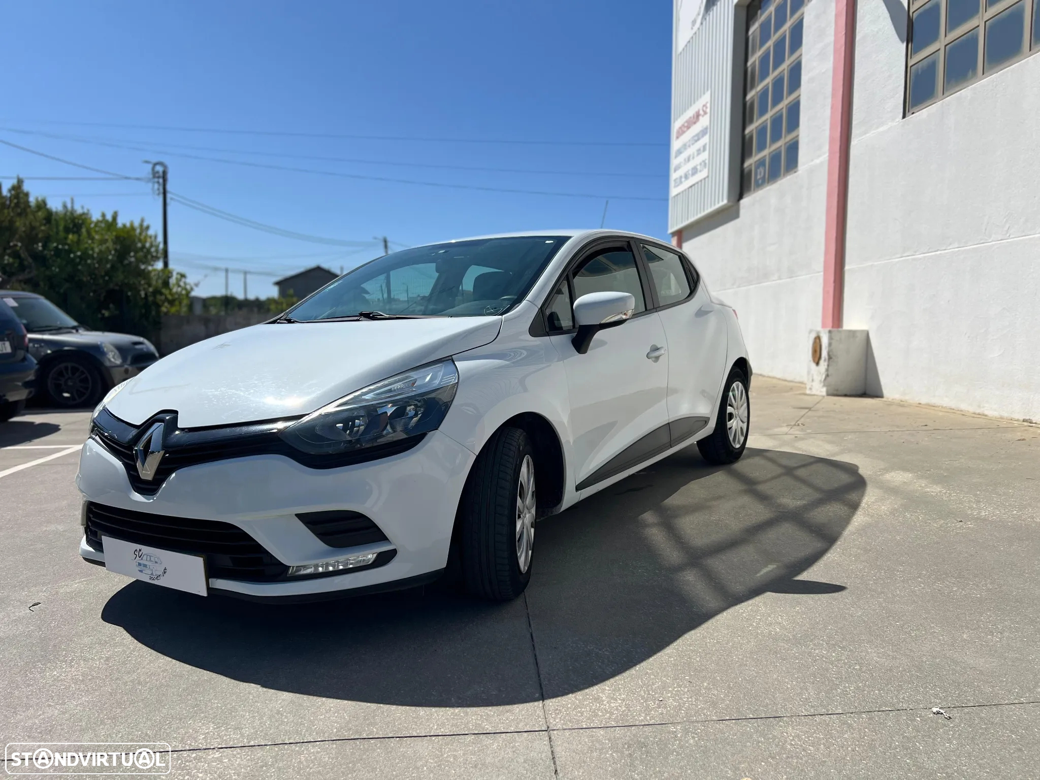 Renault Clio 1.5 dCi Zen - 17