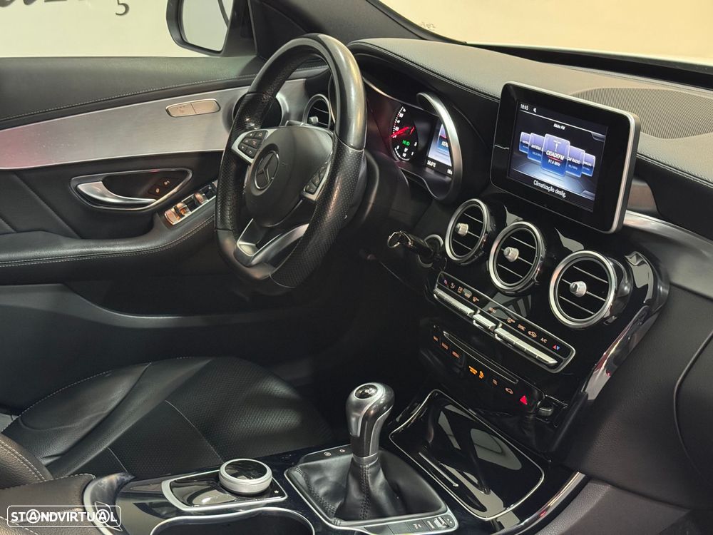 Mercedes-Benz C 200 d AMG Line - 38