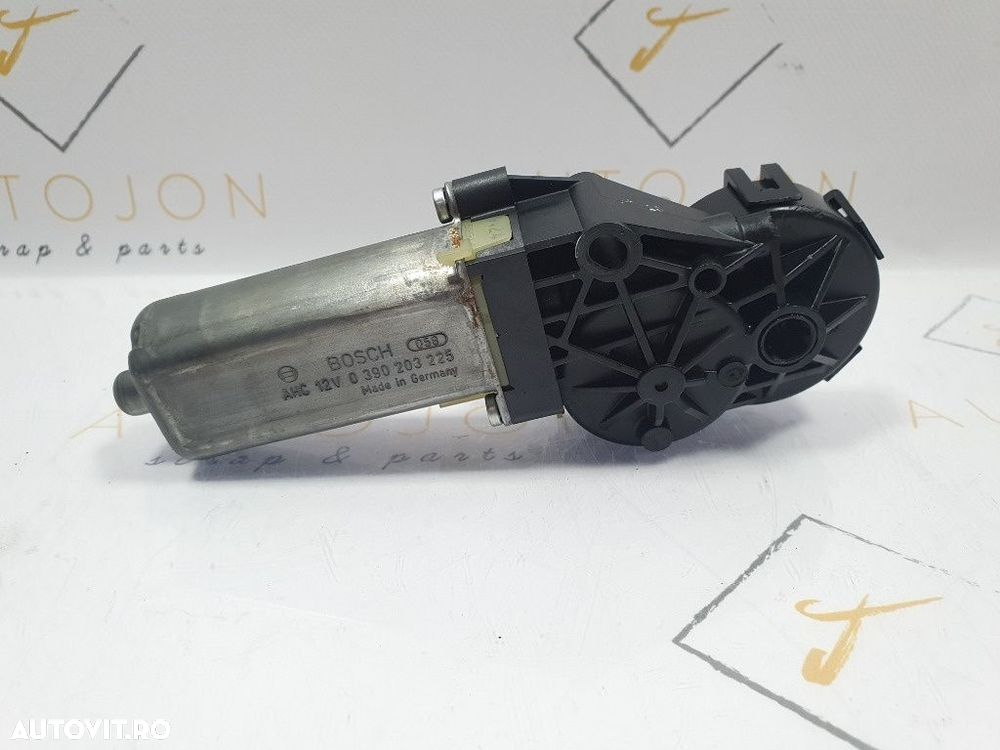 Motoras reglaj scaun AUDI A3 II 8P1 2003 - 20132.0 TDI 16V BKD, CBAB, CFFB, CLJA 0390203225 - 1