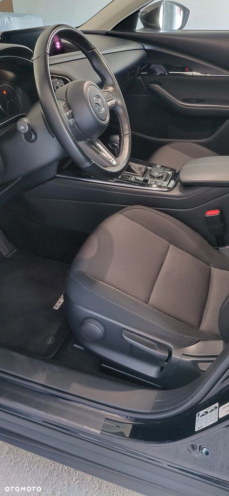 Mazda CX-30 2.0 mHEV Hikari 2WD - 27