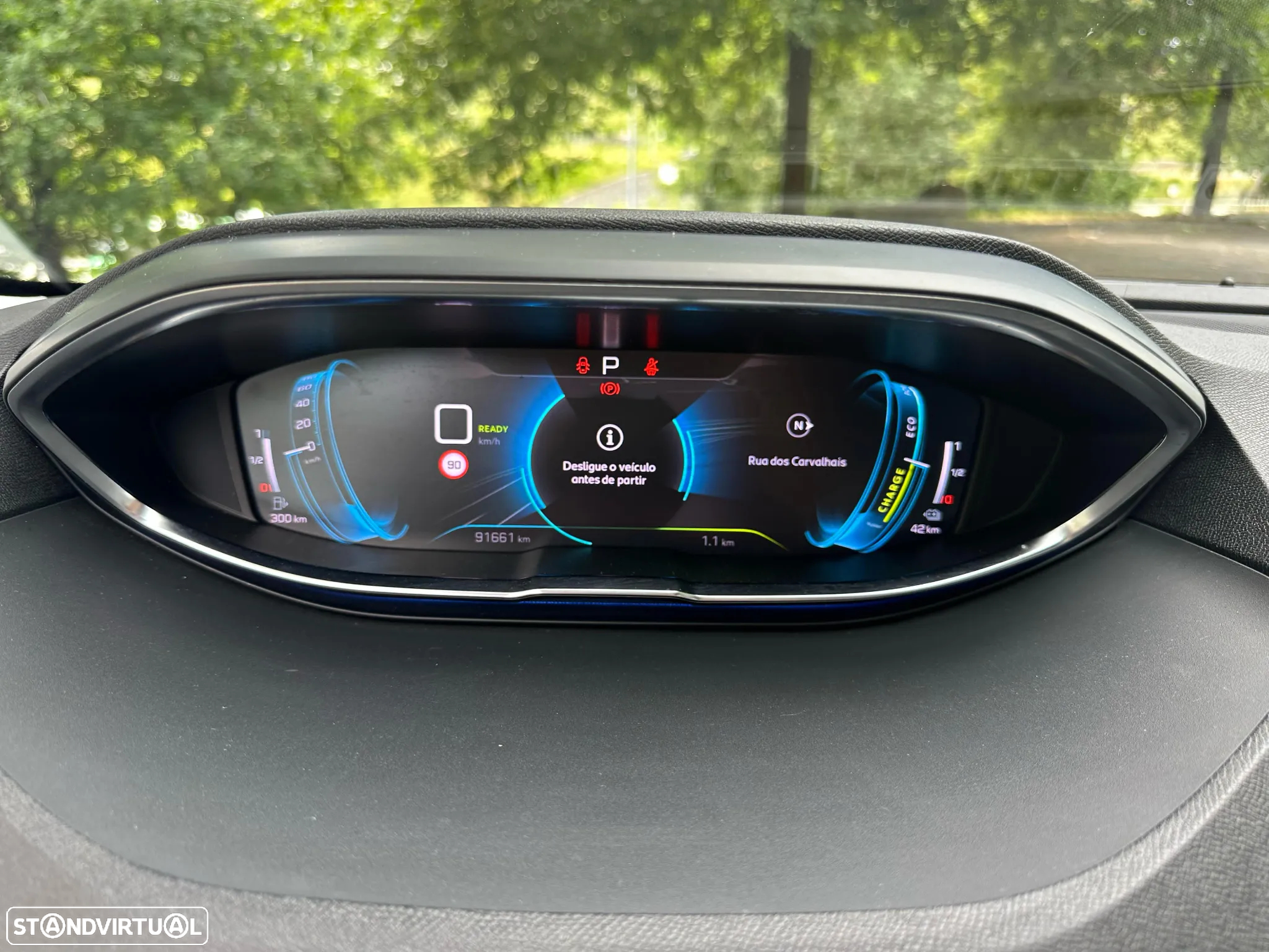 Peugeot 3008 1.6 Hybrid4 Allure Pack e-EAT8 - 22