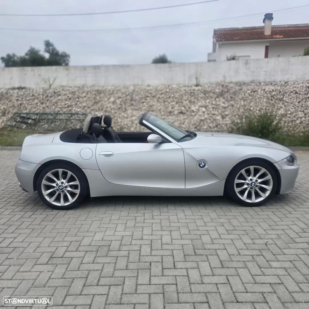 BMW Z4 2.0i - 10