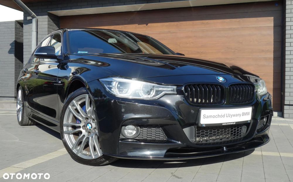 BMW Seria 3 330d xDrive M Sport EU6 - 15