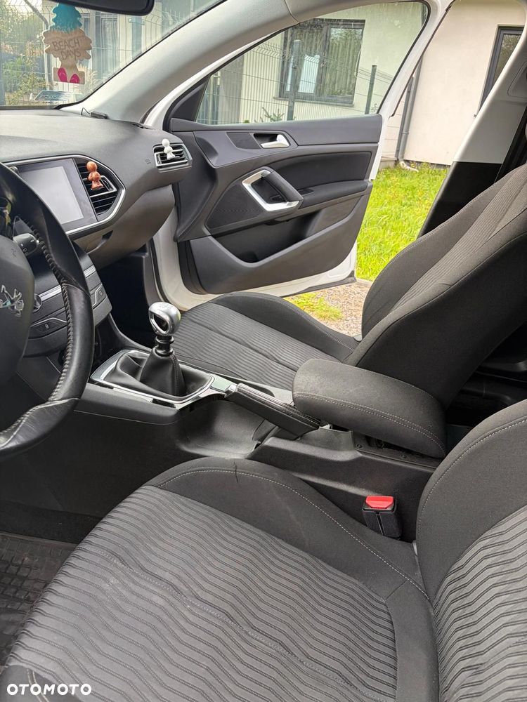 Peugeot 308 - 9