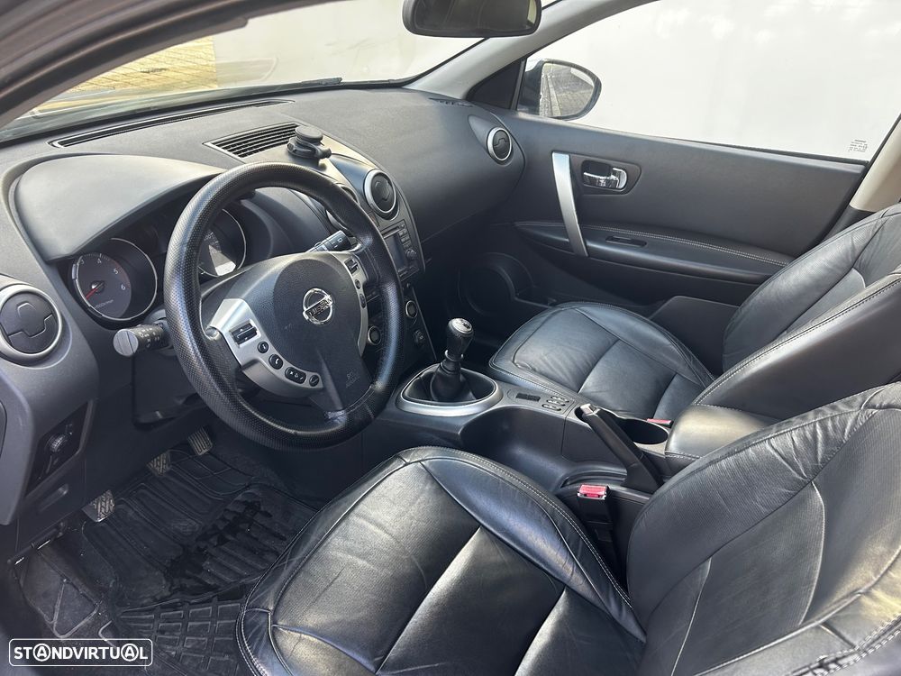 Nissan Qashqai +2 1.5 dCi Tekna Premium 18 - 5