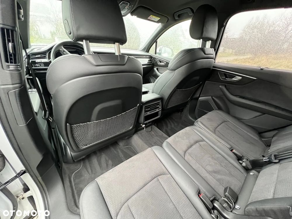 Audi Q7 - 18
