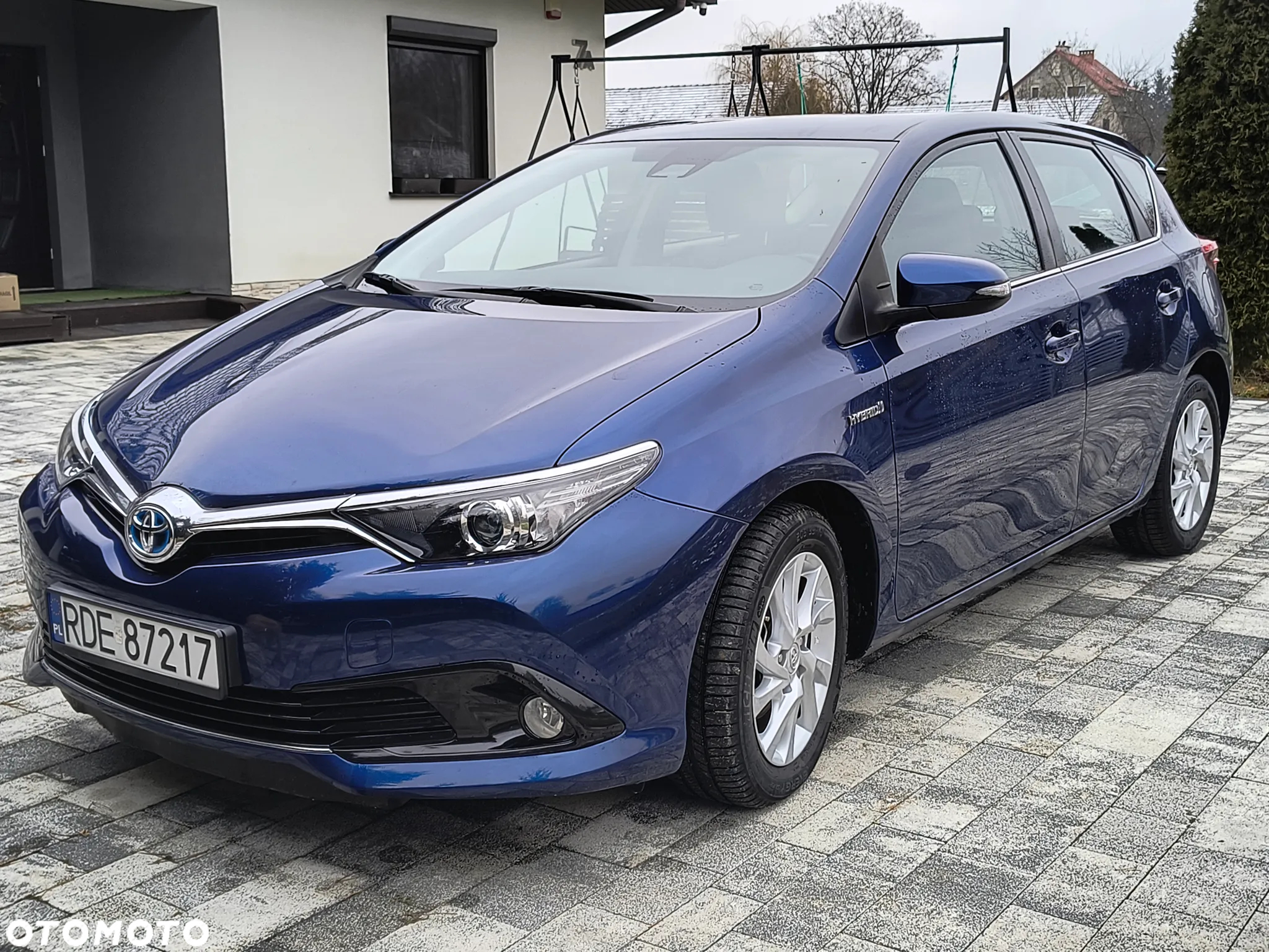 Toyota Auris - 2