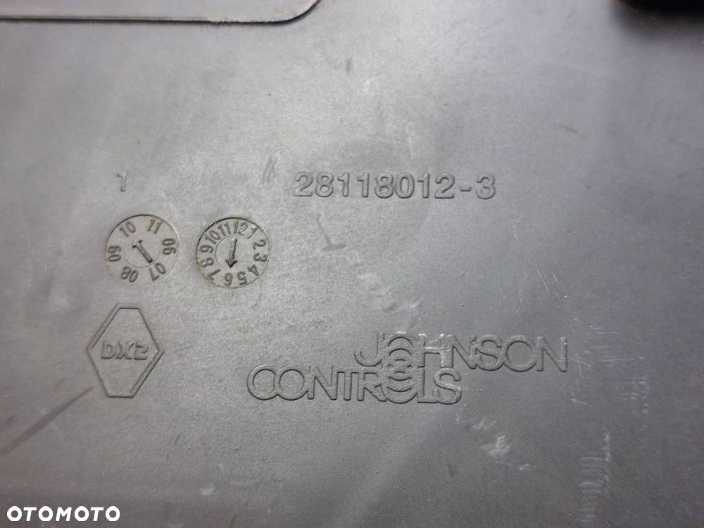 LICZNIK ZEGARY NA MIEJSCU REMANENT RENAULT KANGOO II 28118012-3 - 3