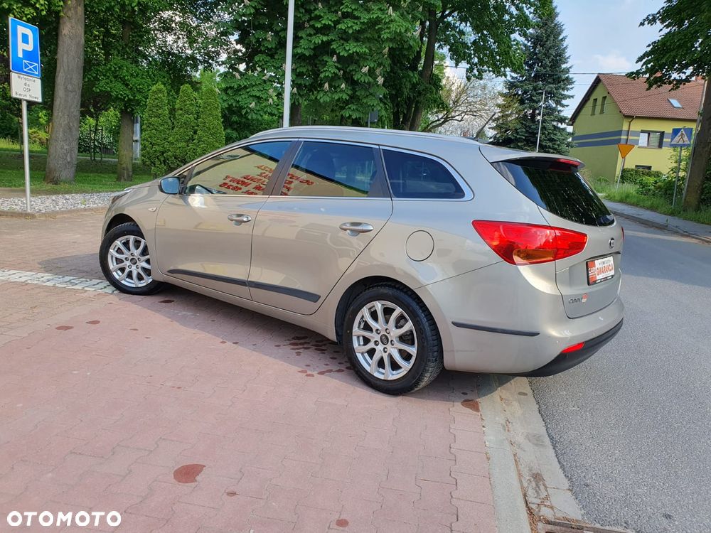 Kia Ceed 1.6 GDI XL - 34