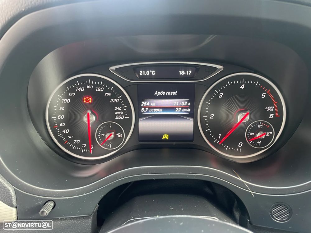 Mercedes-Benz B 180 d Fleet Pack - 44