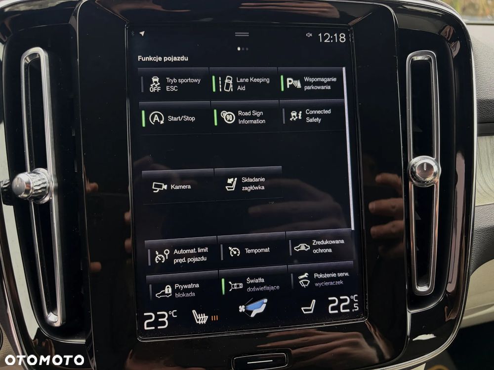 Volvo XC 40 T4 Inscription - 28