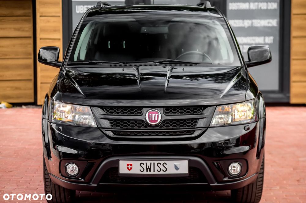 Fiat Freemont 2.0 Multijet Black Code AWD - 4