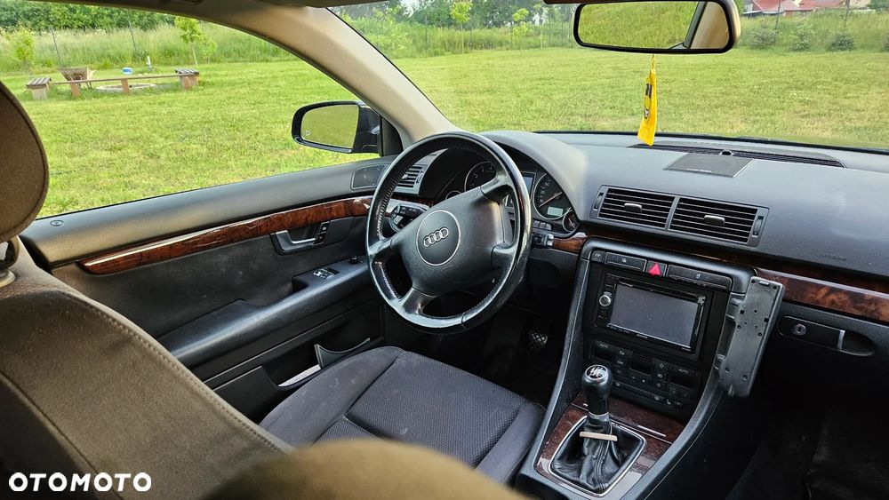 Audi A4 Limousine 1.8T - 14