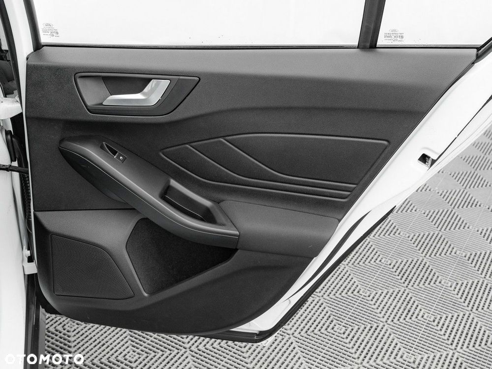 Ford Focus 1.5 EcoBlue Connected - 31