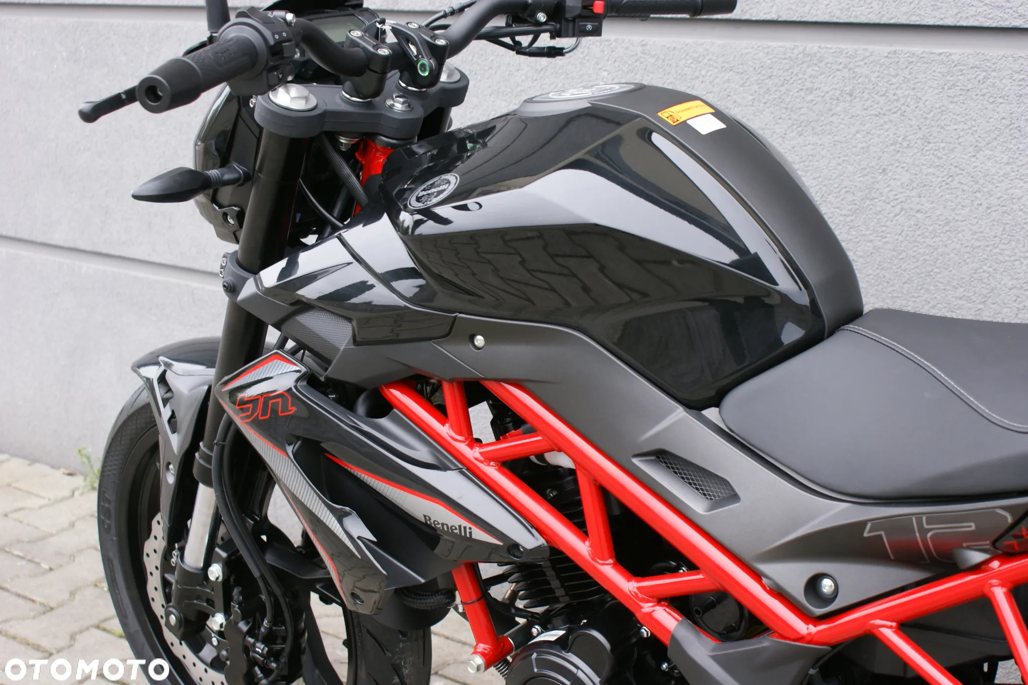 Benelli BN 125 - 12