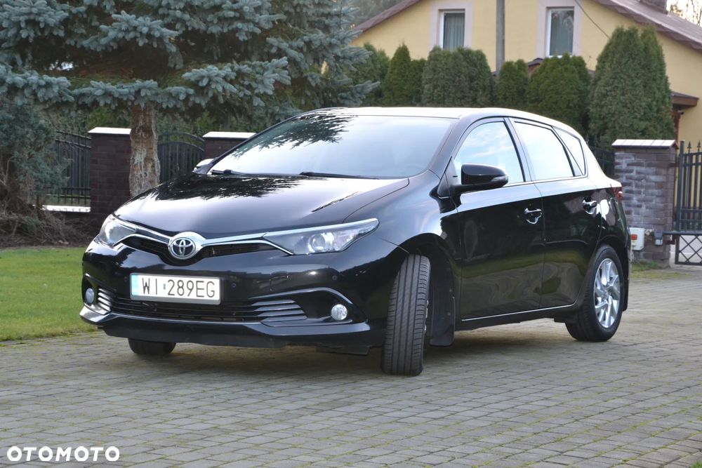 Toyota Auris 1.6 Selection - 7
