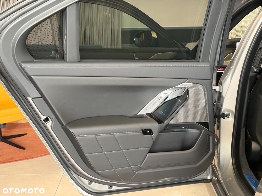 BMW Seria 7 740d xDrive mHEV M Sport sport - 25