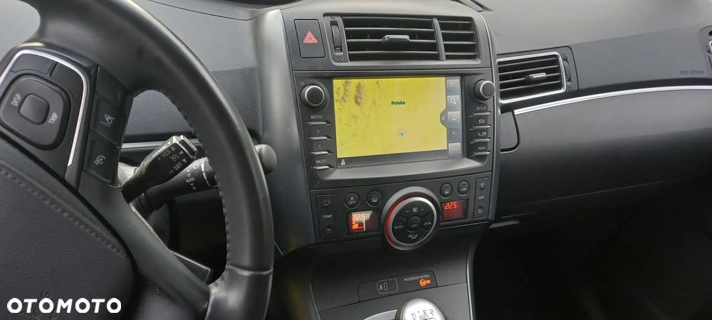 Toyota Verso 1.8 Premium EU5 7os - 24