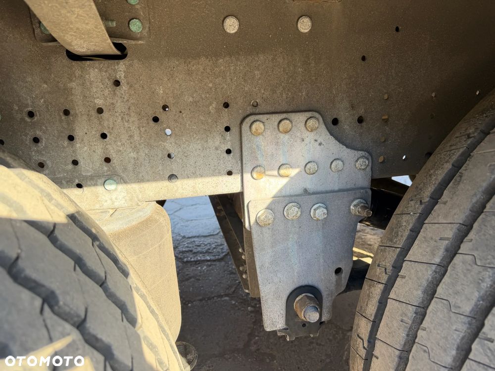 Schmitz Cargobull FIRANKA STANDARD / OPONY JAK NOWE / OŚ PODNOSZONA / KOSZ PALETOWY / PIĘKNY STAN / DESKI ALUMINIOWE / DWA KOŁA ZAPASOWE / DO WYBORU 20 SZTUK !! - 14