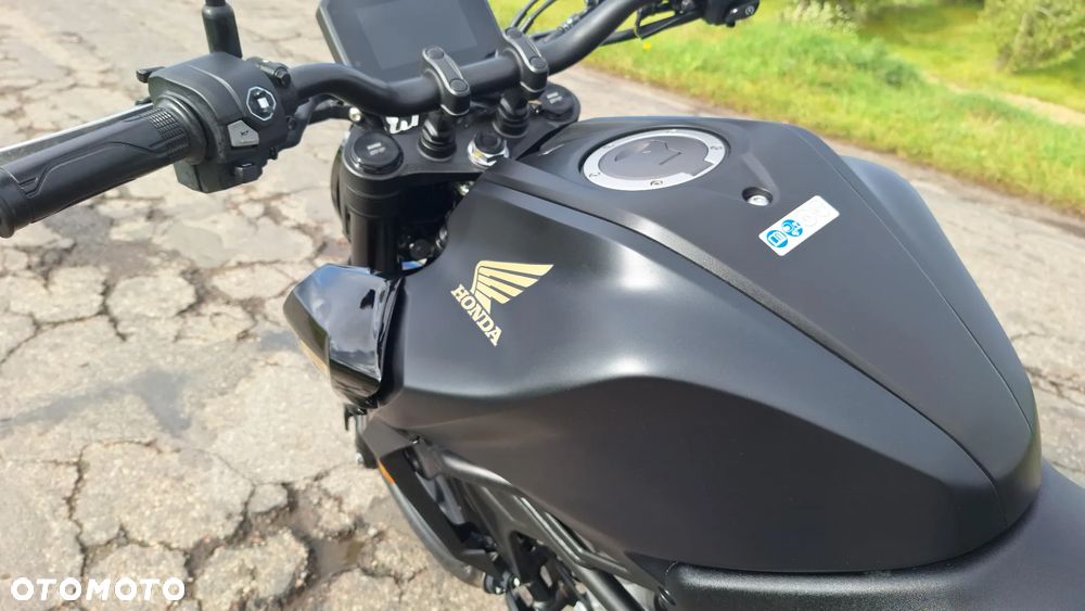 Honda CB - 9