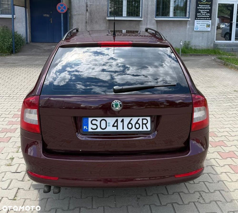 Skoda Octavia 2.0 TDI Elegance - 6