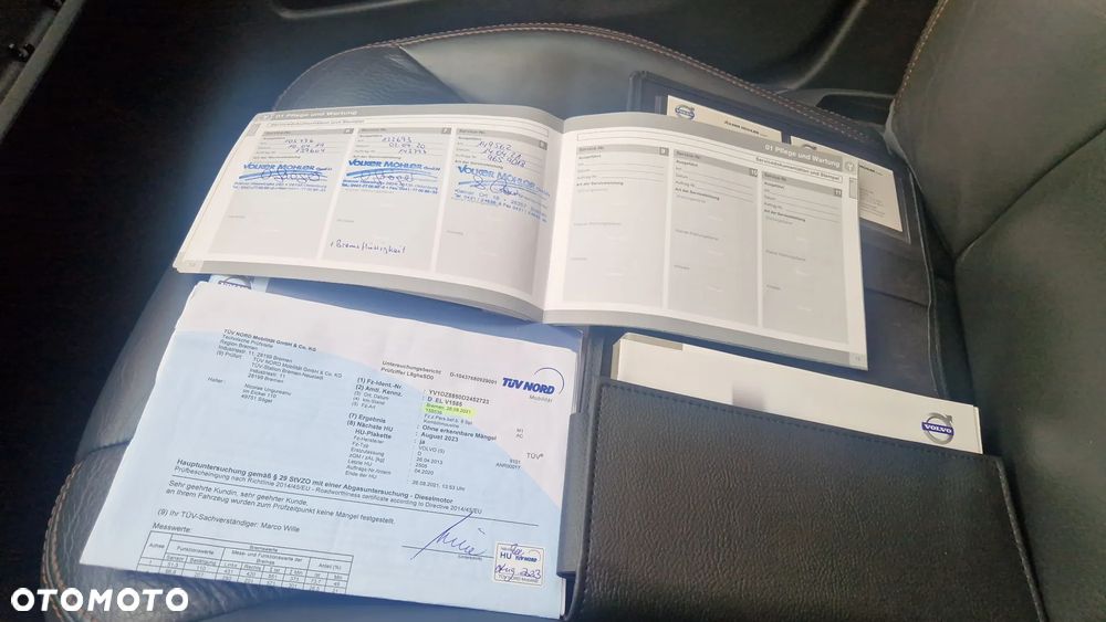 Volvo XC 60 D4 Geartronic Momentum - 32