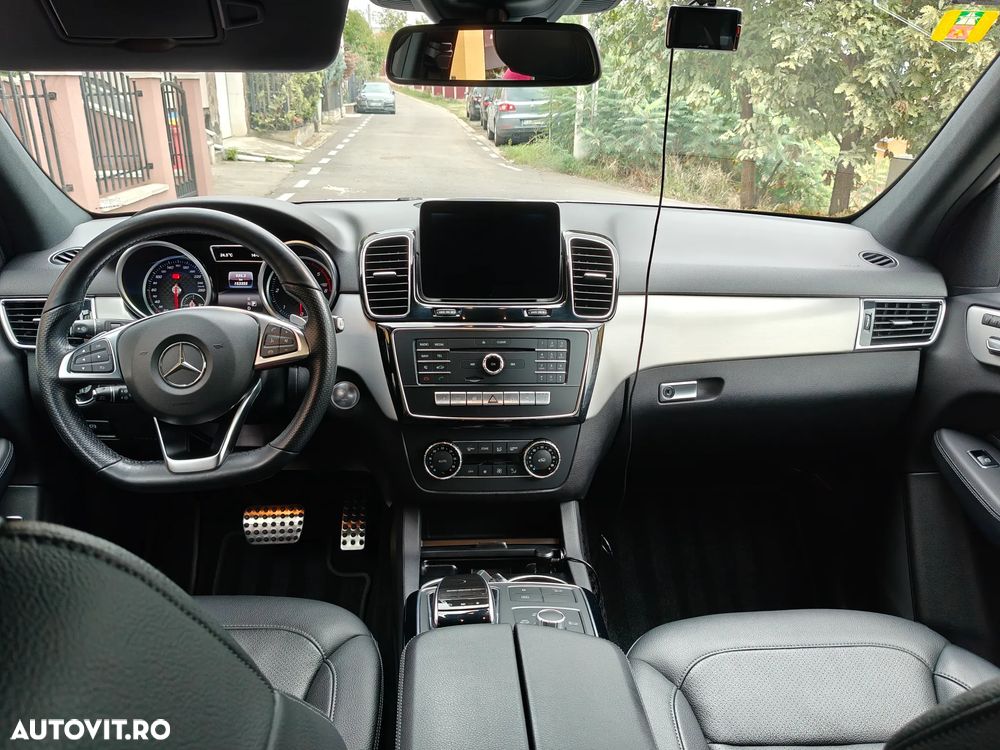 Mercedes-Benz GLE 350 d 4MATIC - 9