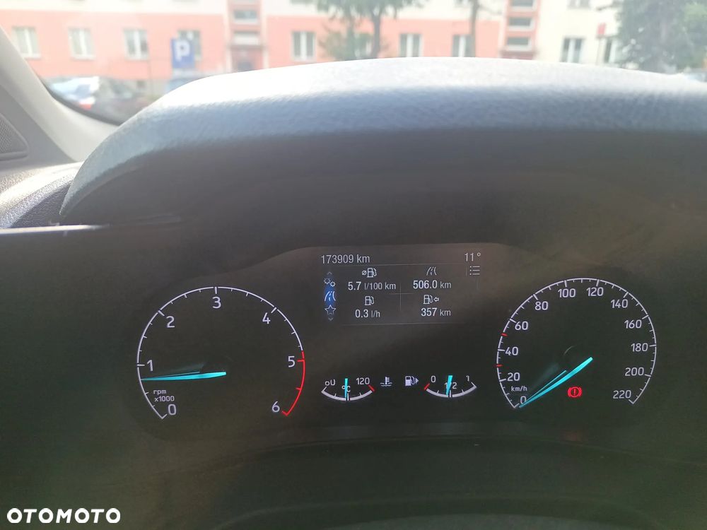 Ford Transit Connect - 7