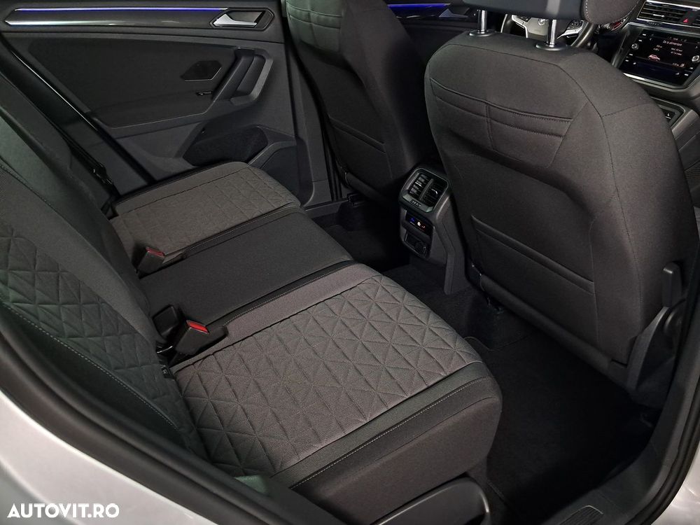 Volkswagen Tiguan - 20