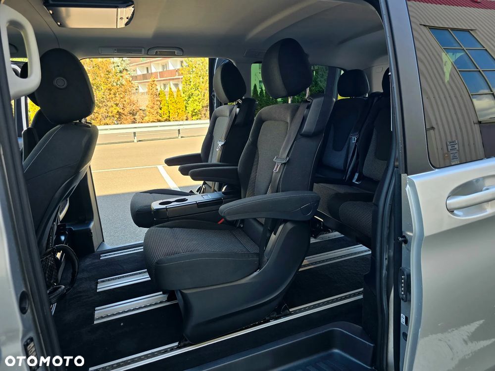 Mercedes-Benz Klasa V 220 d 9G-Tronic - 16