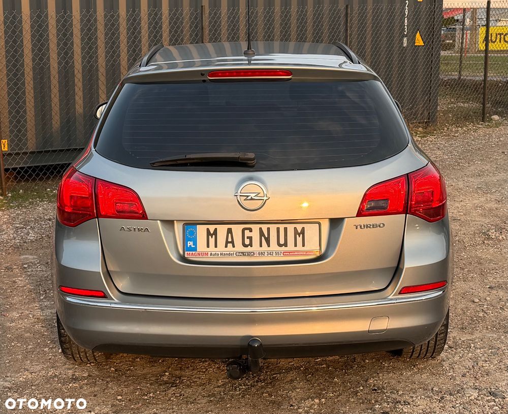 Opel Astra 1.4 Turbo - 27