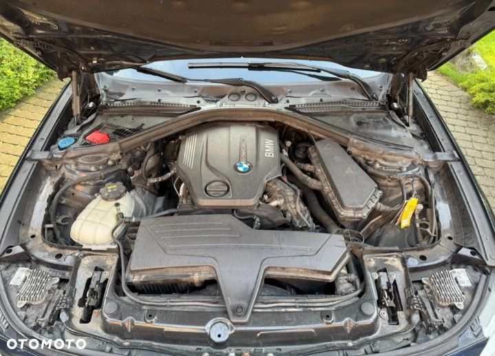 BMW 3GT 320d Luxury Line - 10