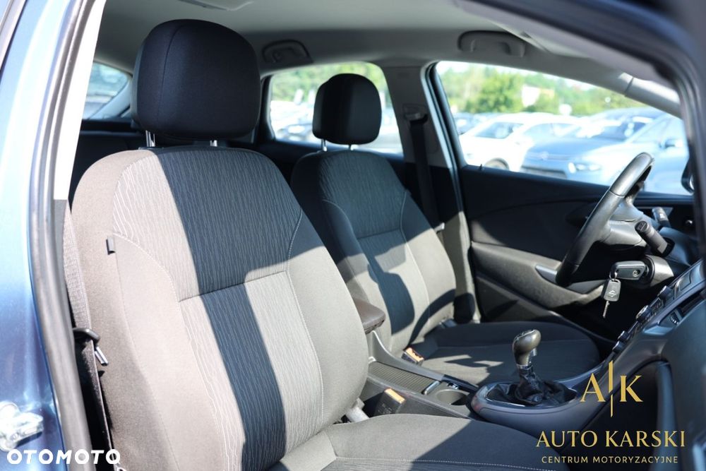 Opel Astra - 34