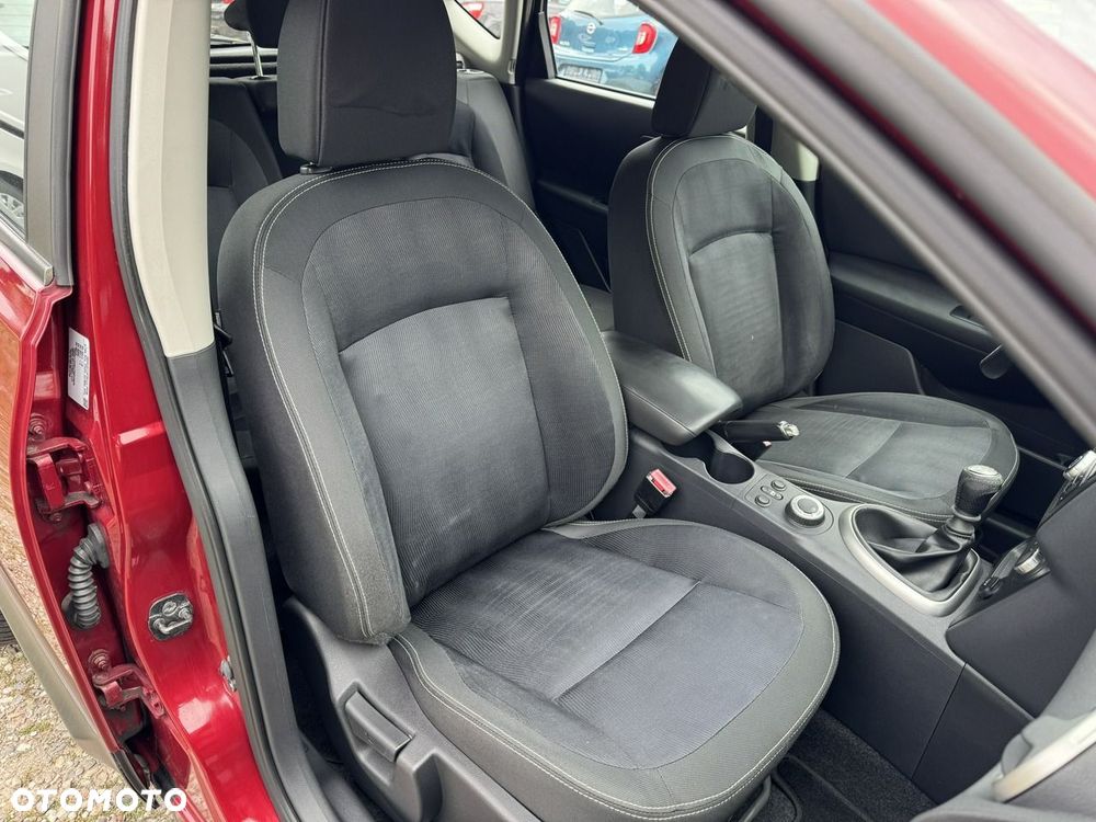 Nissan Qashqai - 14