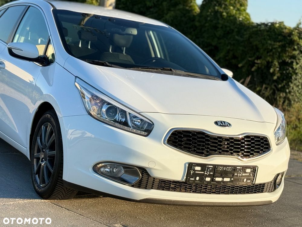 Kia Ceed - 3