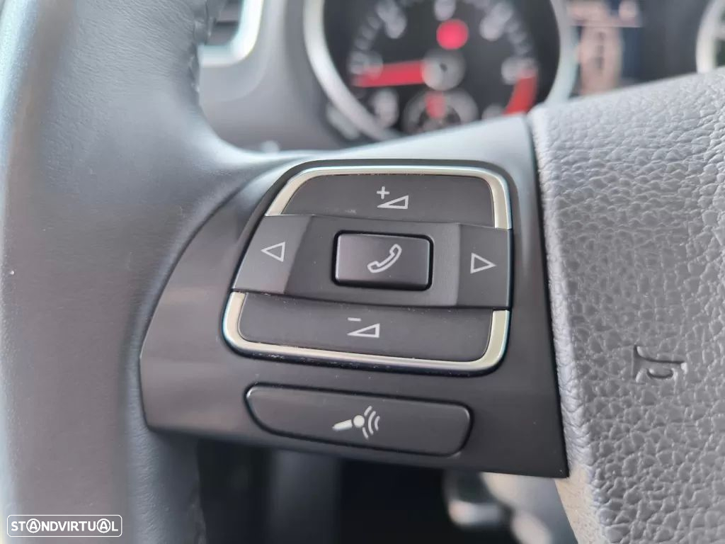 VW Golf 1.6 TDi Confortline DSG - 45