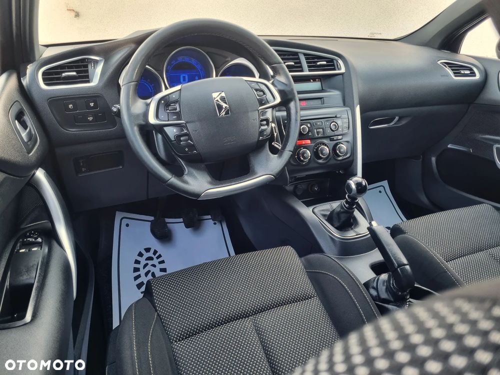 Citroën DS4 e-HDi 110 SoChic - 7