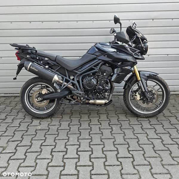 Triumph Tiger - 1