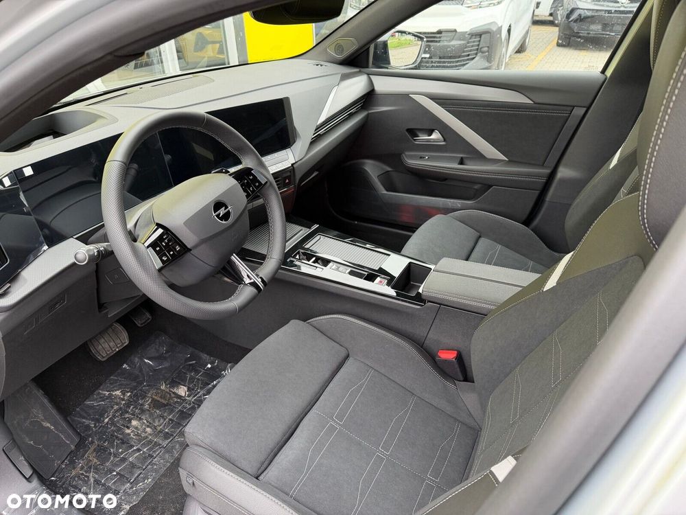 Opel Astra - 9