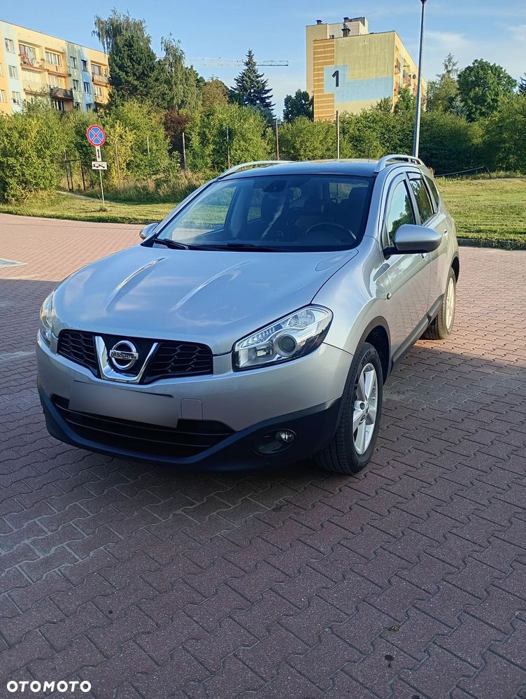 Nissan Qashqai+2 - 1
