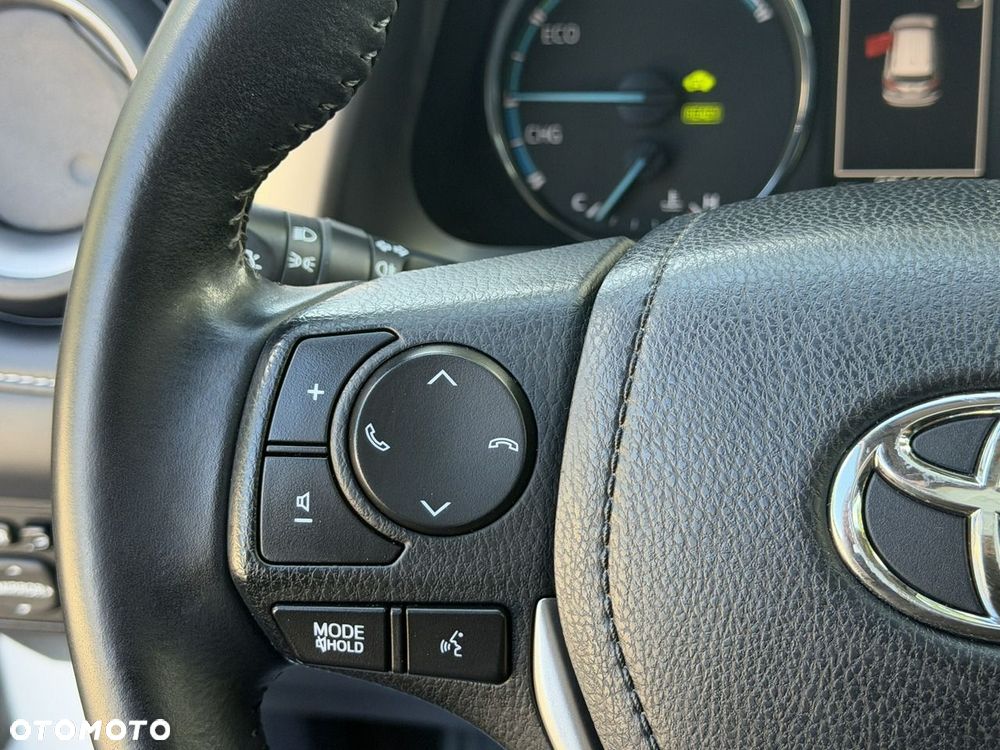 Toyota RAV4 - 23